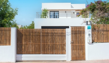 Resa estates Ibiza villa for sale tourist license modern entrance 8.jpg